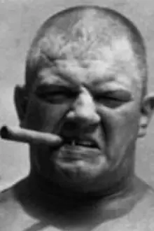 Dick Afflis como: Dick The Bruiser