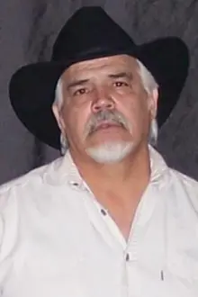 Armando Guerrero como: Mando Guerrero