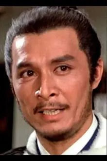 Tung Li como: Liu Chi