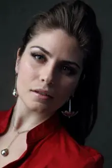 Alessandra Ameen como: Vera