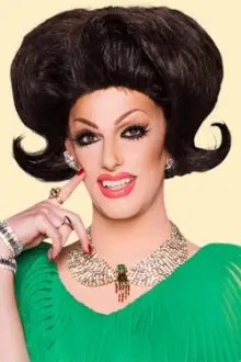 Robbie Turner como: Dottie Pearl