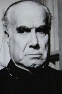 Alejandro Maximino como: Benito Cuñarro