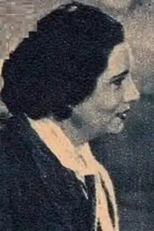 María Armand como: 