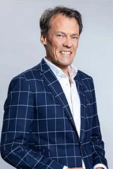 Tijs van den Brink como: Ele mesmo