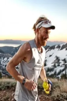 Geoff Roes como: himself