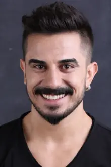 Halil İbrahim Göker como: 