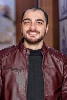 Sajad Babaei como: Zhakan