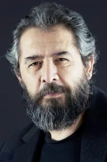 Mehmet Atay como: Muhtar Bahri