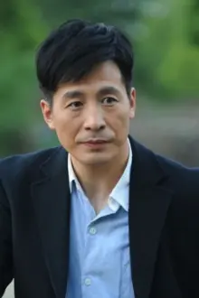 Liu Xu como: Liang Xiao Tang