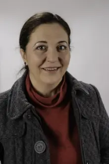 Ana Santos como: Tía de Mazaricos