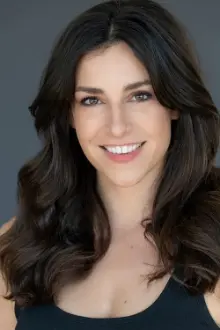 Natalie Polisson como: Miranda Myers