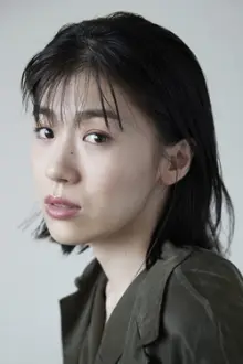 Kumi Kureshiro como: Miharu Takahashi