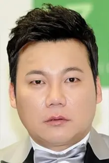 Kim Hyun-chul como: 