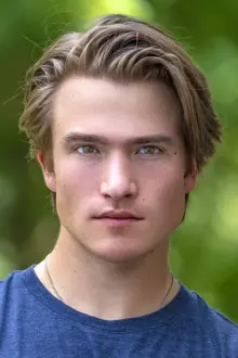 Jacob Kaufman como: Chase