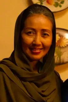 Retno Yunitawati como: Ainur