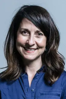 Liz Kendall como: Ela mesma