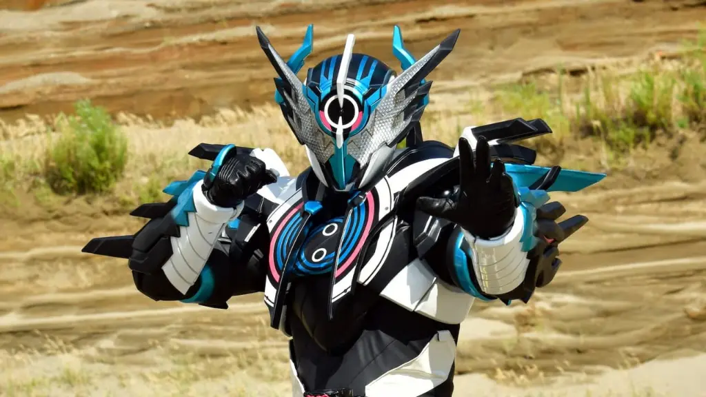 Kamen Rider Build Novo Mundo - Kamen Rider Cross-Z