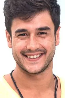 Igor Freitas como: Self - Contestant