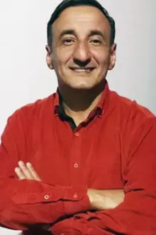 Elnur Huseynov como: Süleyman