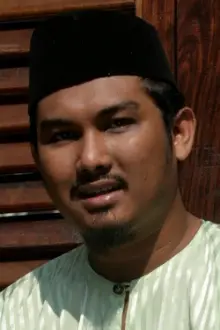 Khairunazwan Rodzy como: Uncle Kasim