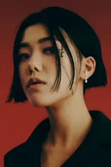 Hwang So-yoon como: herself