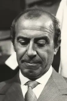 Luigi Casellato como: Inspector Finzi