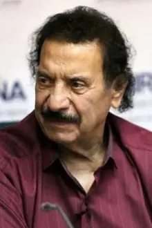 Javad Yasari como: 