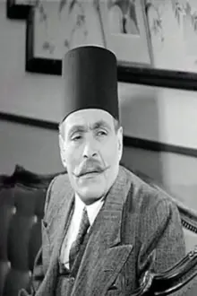 Mansi Fahmy como: شوكت باشا