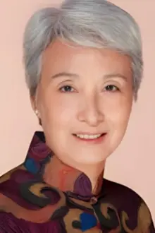 Leung Oi como: Wonderful's granny