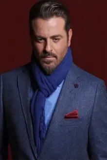 Youssef El Khal como: Imad