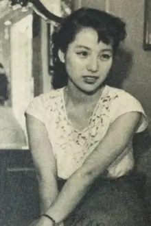 Yoshiko Shinkura como: Michiko Hane