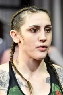 Megan Anderson como: 