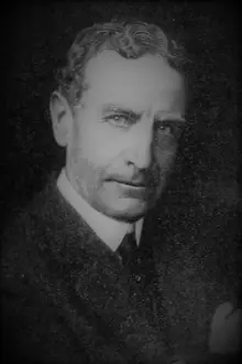 Charles Bennett como: Bannister - Nell's Father