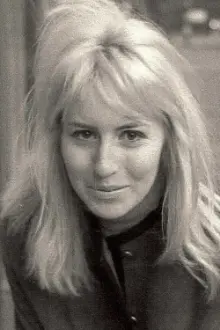 Cynthia Lennon como: Self (archive footage)