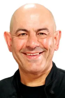 Simon Majumdar como: Self - Judge