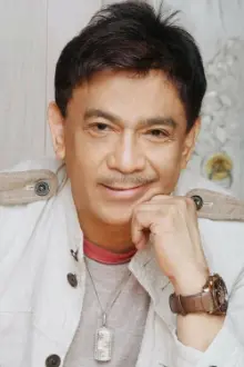 Rico J. Puno como: 