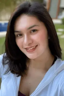 Pauleen Luna como: Carol Fuentebella