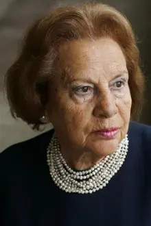 Maria Barroso como: Júlia