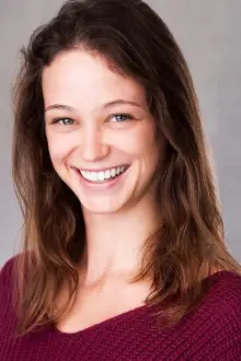 Emma Geleynse como: Bree Clark