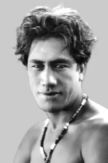 Duke Kahanamoku como: Kalita