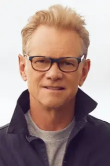 Steven Curtis Chapman como: Michael Curtis