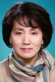 Min Kyeong-ok como: Yeon-woo's Mother