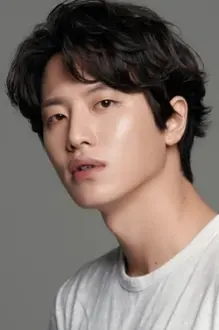 Yang Jae-hyun como: 타쿠(), 현준(), 남자(), 사원() 역