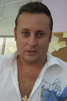 Aleksandr Morozov como: Денис - помощник Каткова