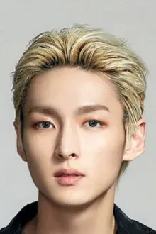 Zuho como: Cha Seon-woo