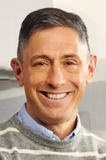 Jonathan Adler como: Self - Judge