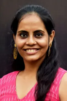 Vinithra Madhavan Menon como: Lakshmi