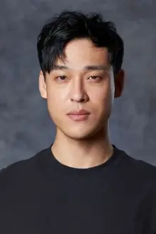 Choi Jae-rim como: Kim Yoon-beom