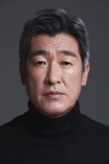 Ha Sung-kwang como: Sa-ik