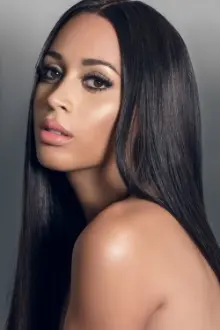 Isis King como: 